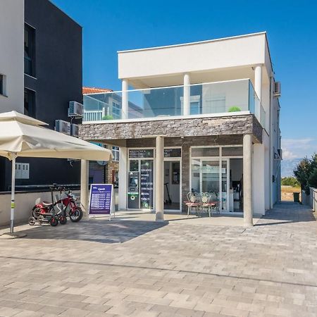 Apartments Krpan Vir Εξωτερικό φωτογραφία