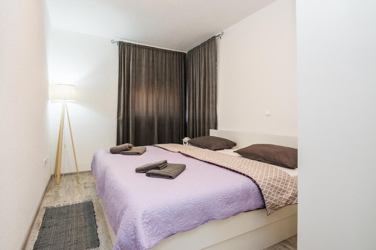 Apartments Krpan Vir Εξωτερικό φωτογραφία